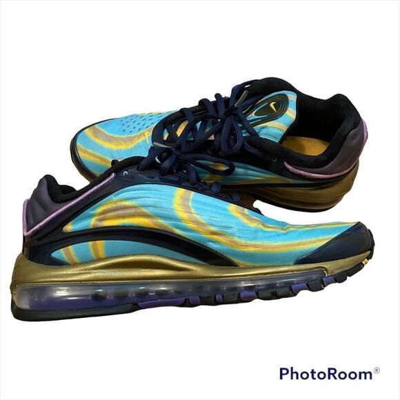 Nike Air Max Deluxe Heritage Sneakers - Picture 9 of 16